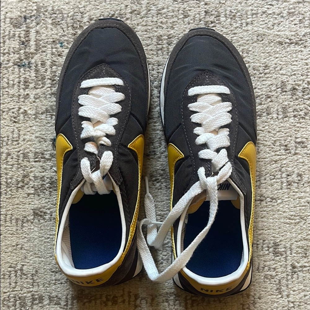 Nike Black and Yellow Pacific Sneakers